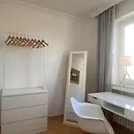 - Elevator - Sundowner Apartament *