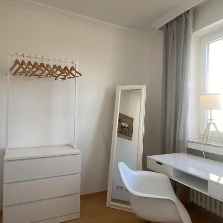 - Elevator - Sundowner Apartment *