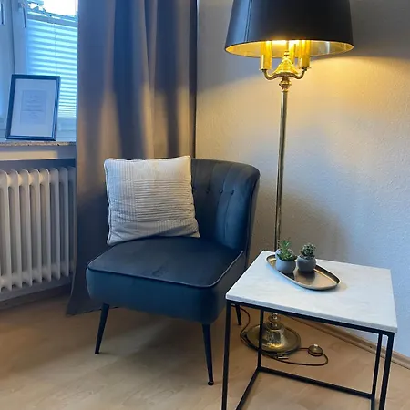 - Elevator - Sundowner * הנובר